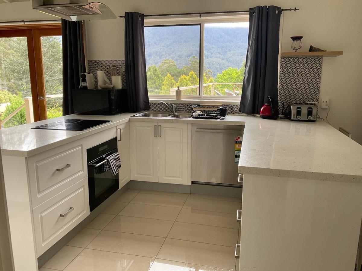 Holiday home Waterfalls Warburton